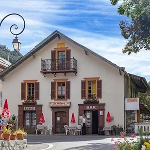 Le Pelens Bed & Breakfast Saint-Martin-dʼEntraunes